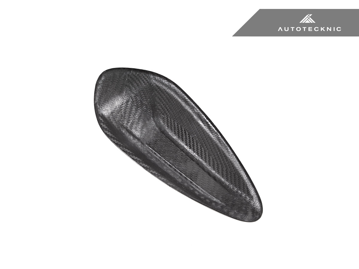 AutoTecknic Dry Carbon Roof Antenna Cover - BMW G81 M3 Touring 2023-Up