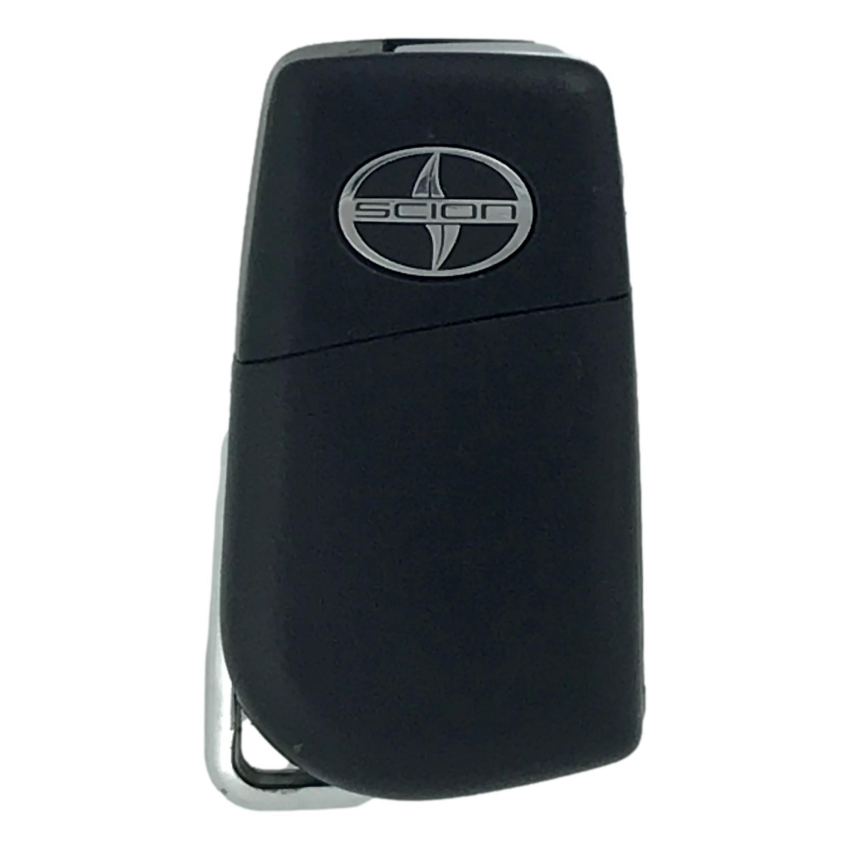 Toyota Scion iM 2016-2018 OEM 3 Button Flip Key HYQ12BFA