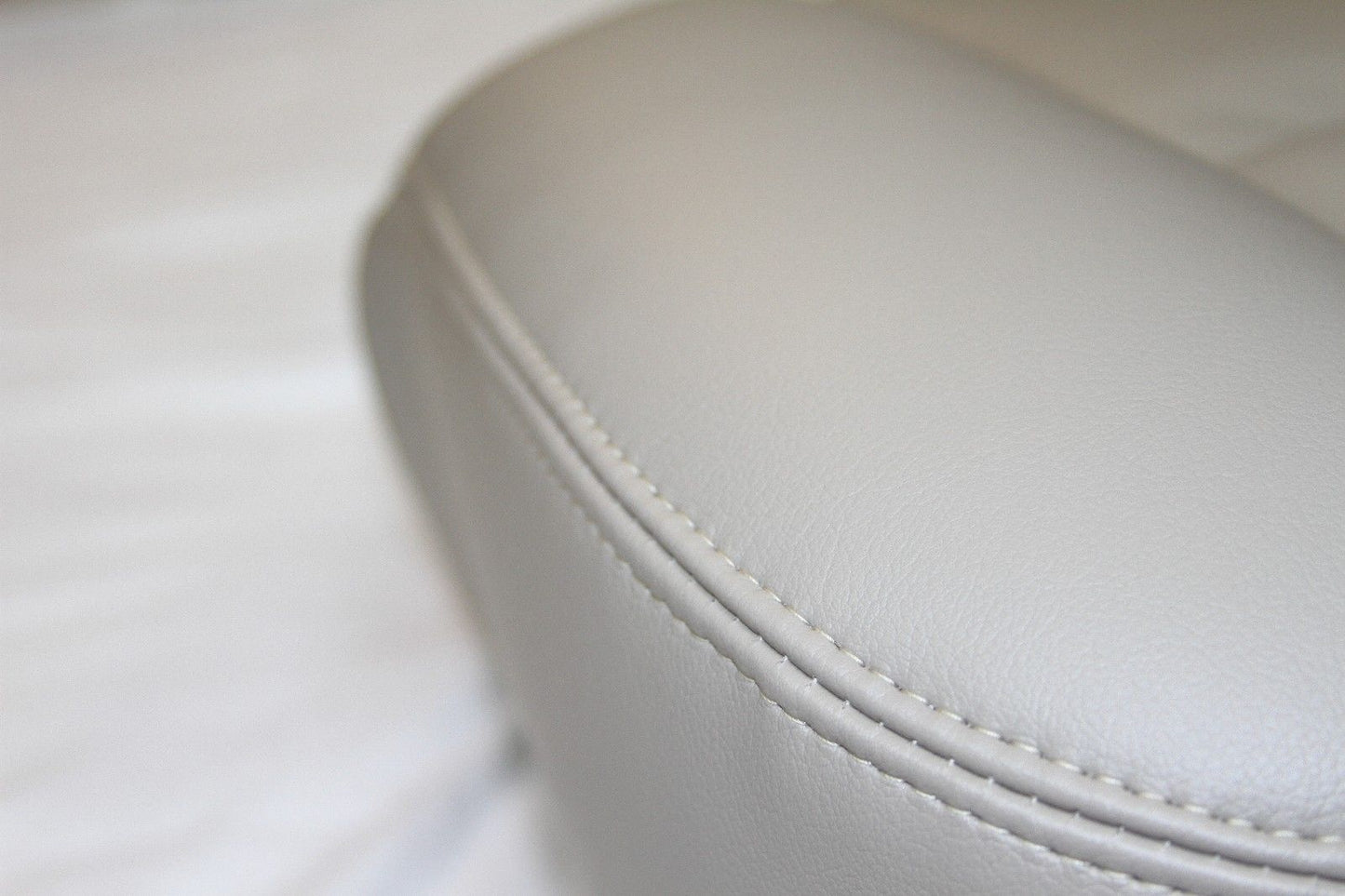 2003 2004 2005 2006 GMC Yukon XL SLT SLE Driver Seat Cover Light Shale Tan Vinyl