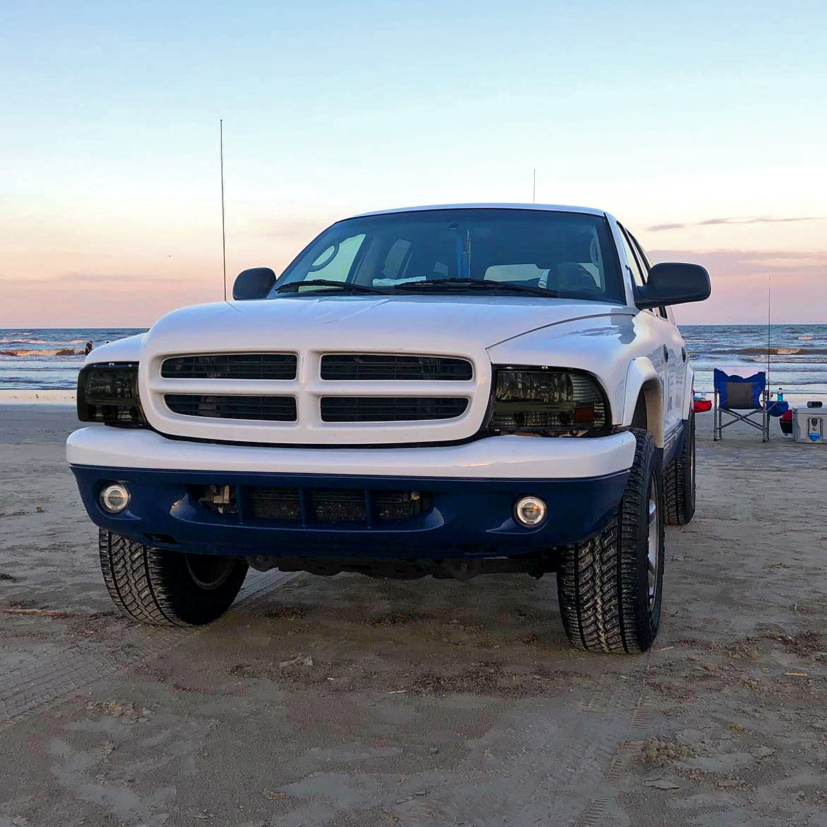 1997-2004 Dodge Dakota/ 1998-2003 Durango Crystal Headlights w/ Amber Reflector (Chrome Housing/Smoked Lens)