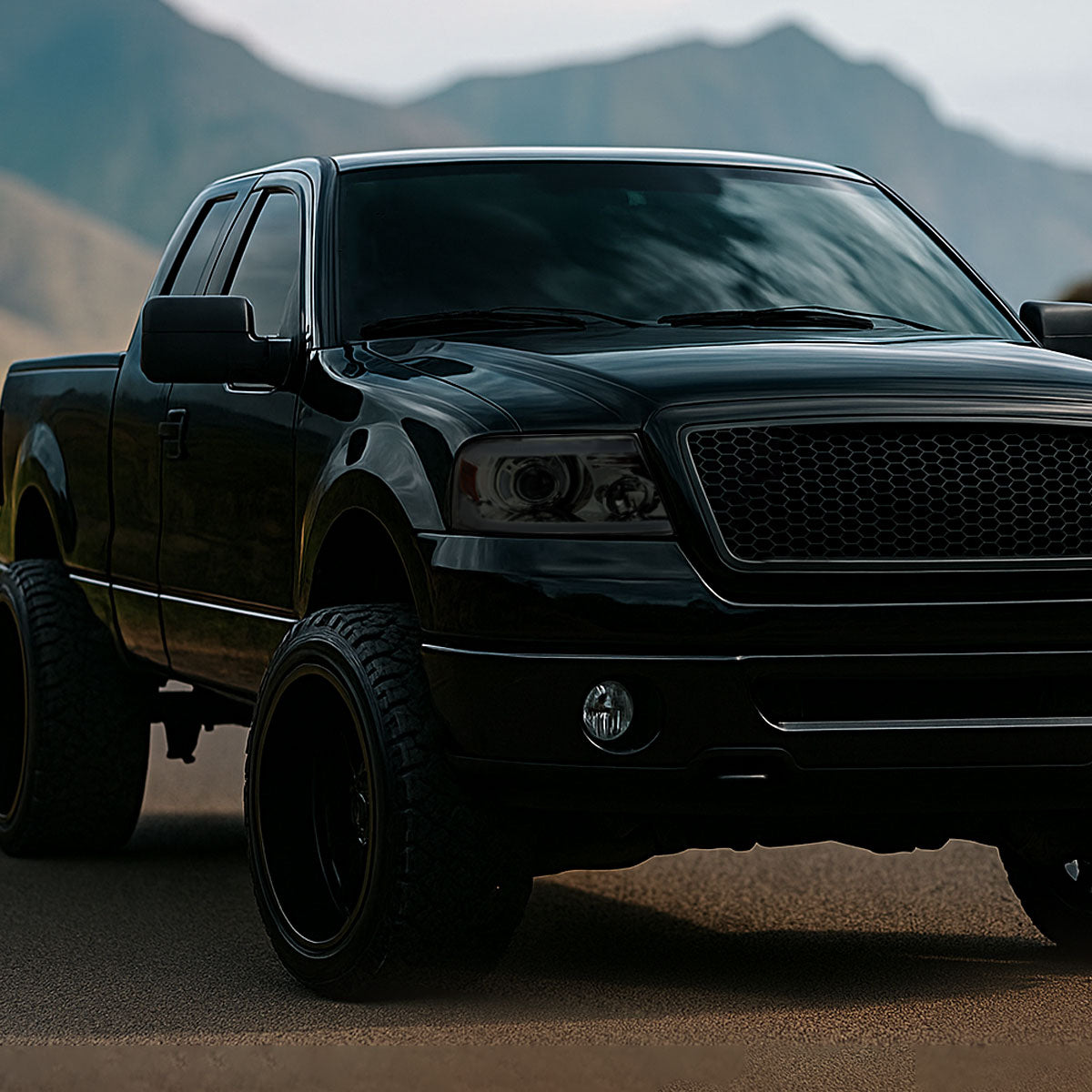 2004-2008 Ford F-150/ 2006-2008 Lincoln Mark LT Projector Style Headlights w/ LED Bar (Chrome Housing/Smoked Lens)