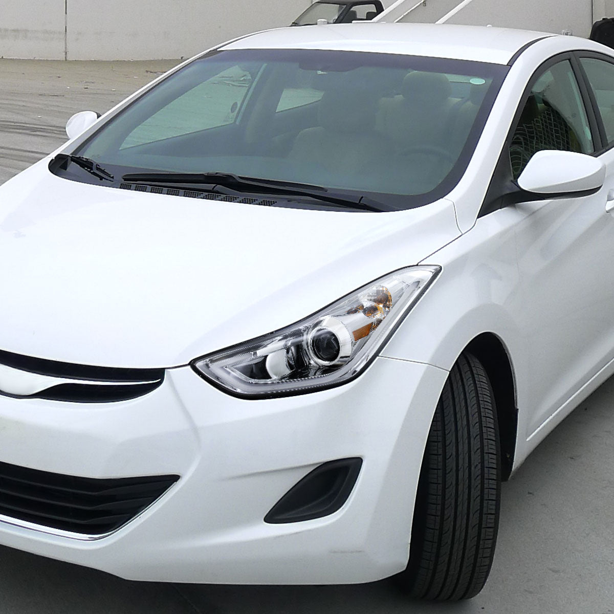 2011-2013 Hyundai Elantra LED Bar Projector Headlights (Chrome Housing/Clear Lens)
