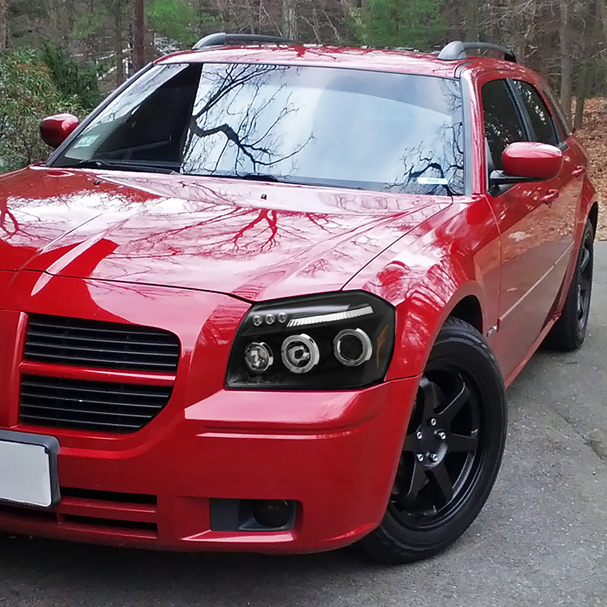 2005-2007 Dodge Magnum Dual Halo Projector Headlights (Matte Black Housing/Clear Lens)