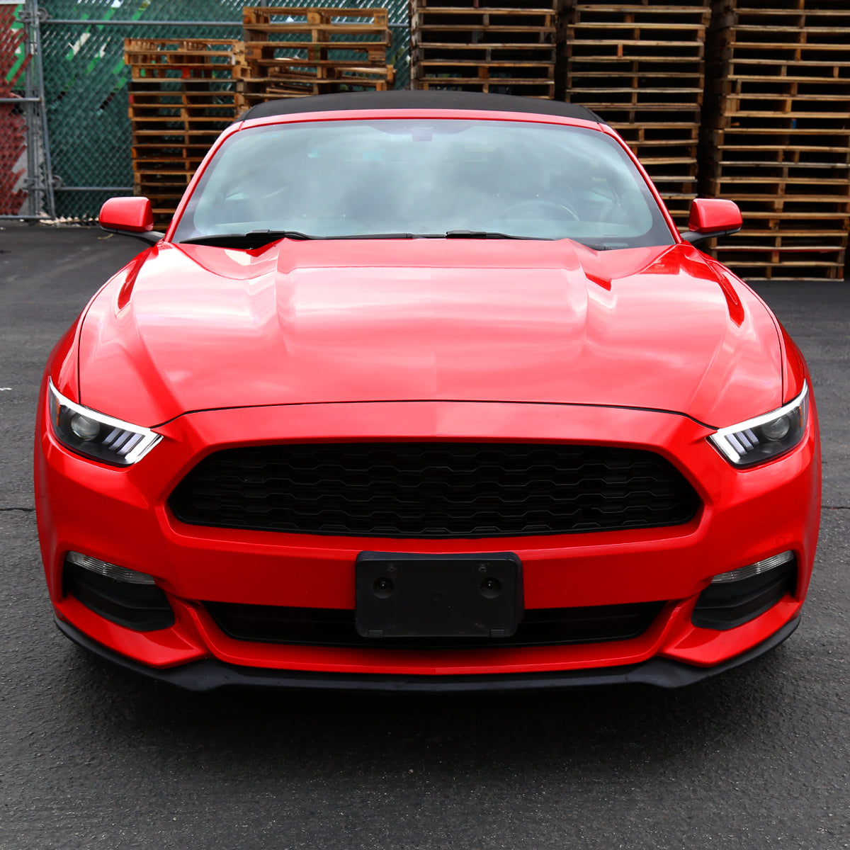 2015-2017 Ford Mustang HID-Type LED Sequential Turn Signal Projector Headlights (Matte Black Housing/Clear Lens)