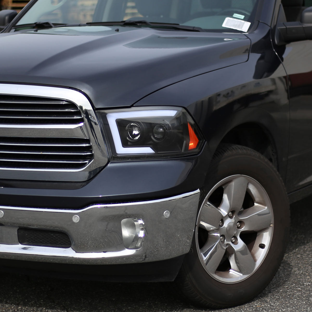 2009-2018 Dodge RAM 1500 / 2019-2021 RAM Classic/ 2010-2018 RAM 2500 3500 Switchback Sequential LED C-Bar Projector Headlights (Matte Black Housing/Clear Lens)