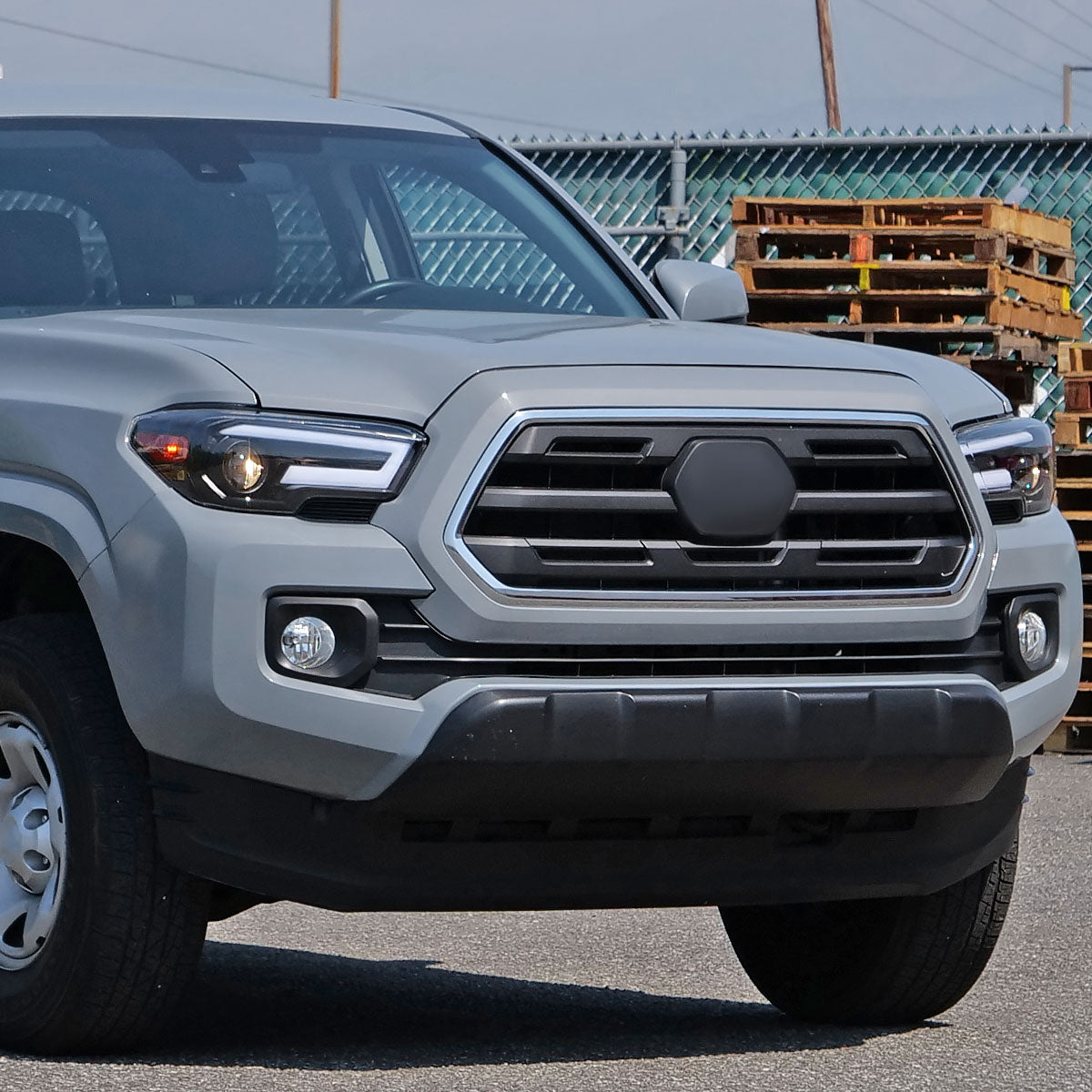 2016-2023 Toyota Tacoma Switchback Sequential LED Bar Projector Headlights (Matte Black Housing/Clear Lens)