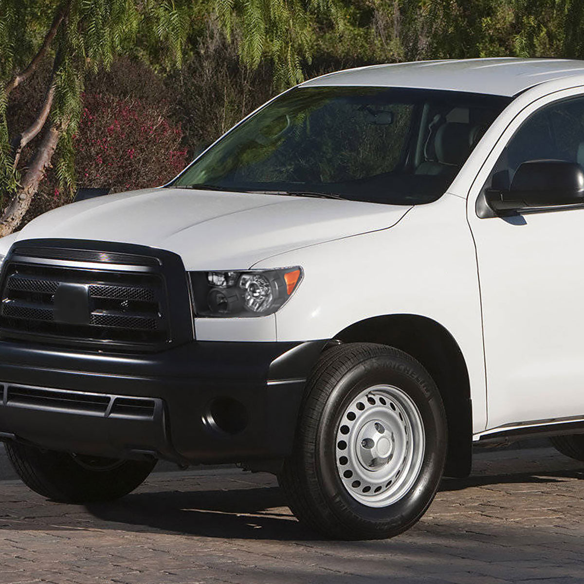 2007-2014 Toyota Tundra/Sequoia Retro Style Projector Headlights (Matte Black Housing/Clear Lens)