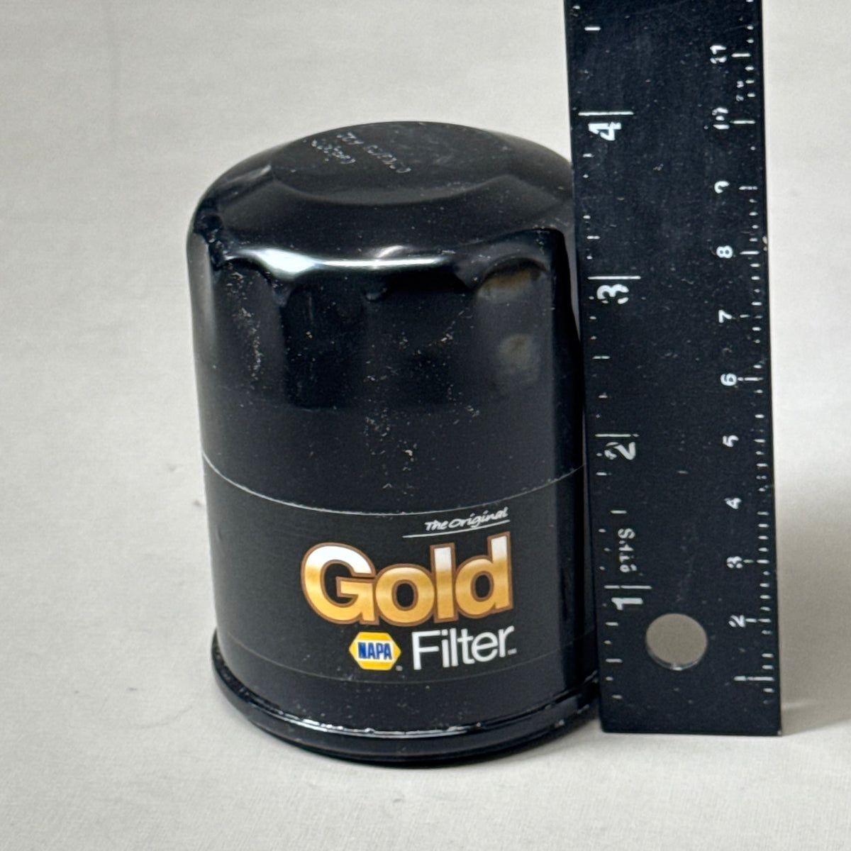 NAPA(2 PACK)The Original Gold Oil Filter Nitrile Gasket Material 21 Micron 1357