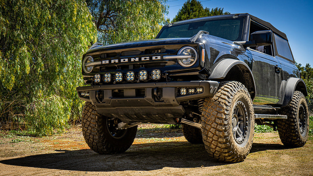 6 XL Linkable Light Bar Kit 21-Up Ford Bronco Steel Bumper Mount w/Upfitter
