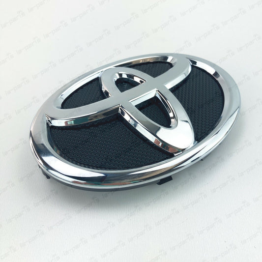 GENUINE TOYOTA CAMRY LE XL AVALON FRONT RADIATOR GRILLE EMBLEM 75310-06010
