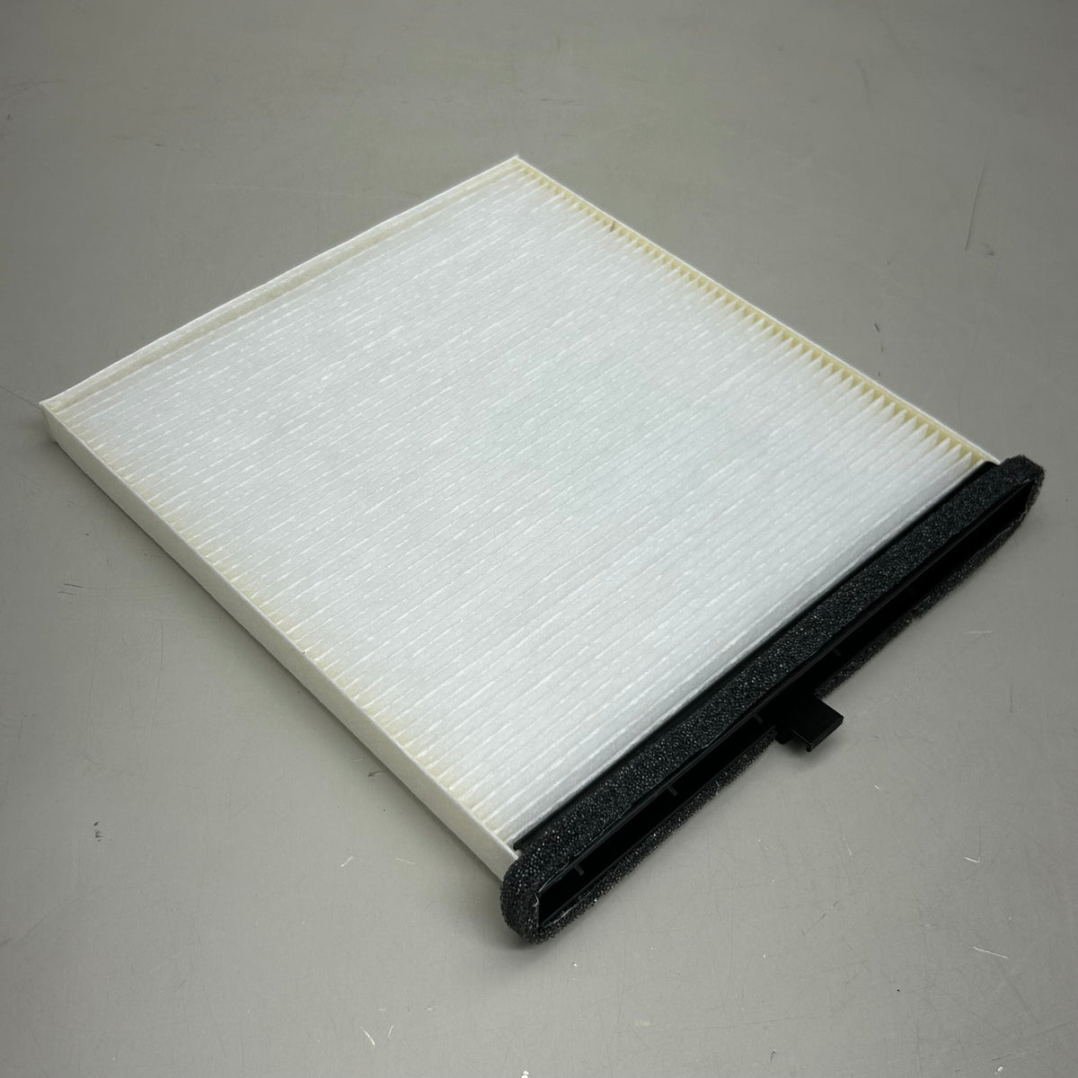 MAHLE Cabin Air Filter Replacement Parts For Mazda LA1139