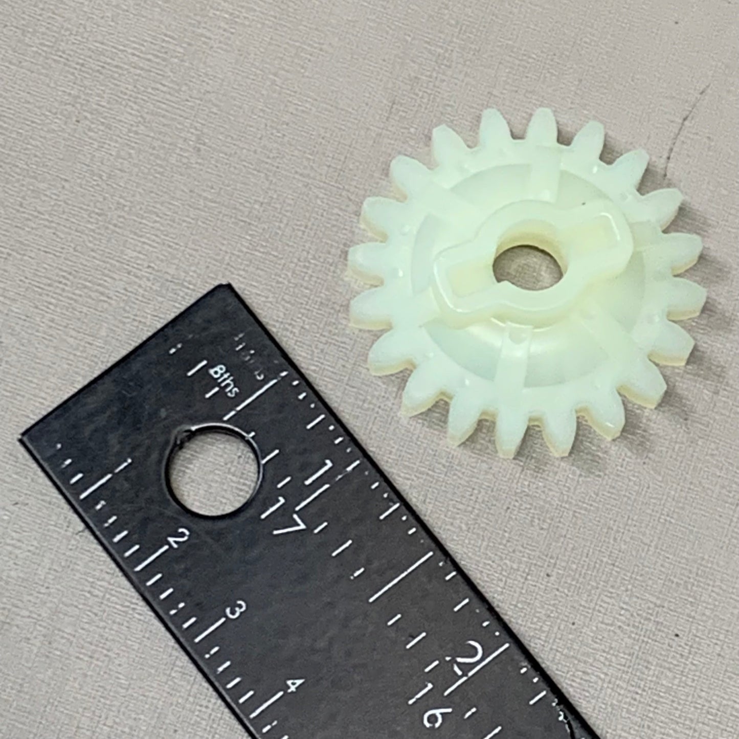 HONDA Oil Pump Driven Gear CBR1000RR CRF150 R CRF150R CRF150RB OEM 15133-MEB-670