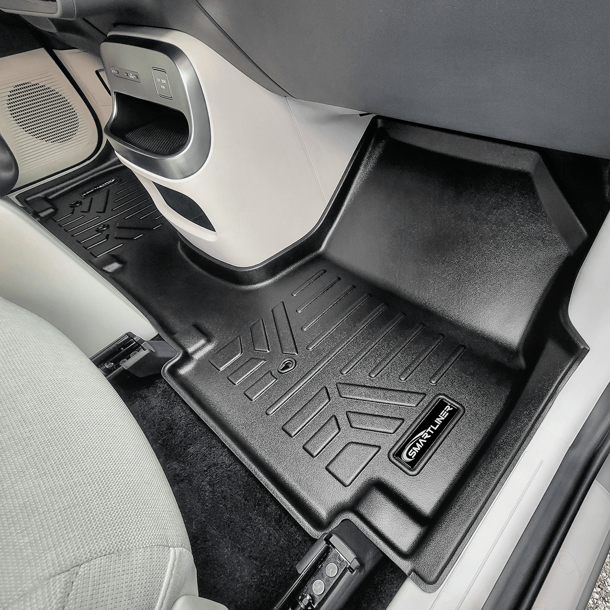 2026 Hyundai Ioniq 9 Floor Liners | SMARTLINER