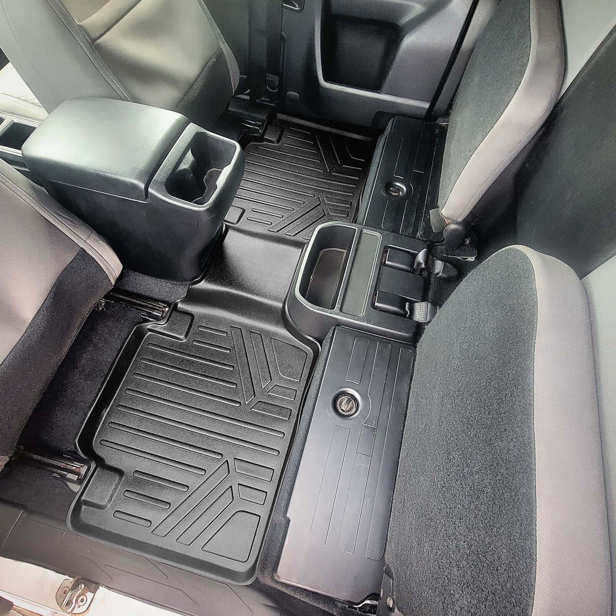 2016-2017 Toyota Tacoma Floor Liners| Double Cab Models with Manual Transmission | SMARTLINER