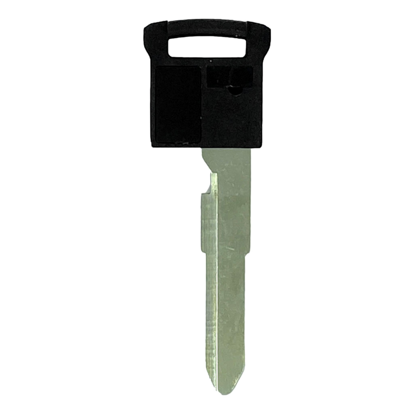 Suzuki Vitara / SX4 Emergency Key Blade Replacement (No Transponder Chip)