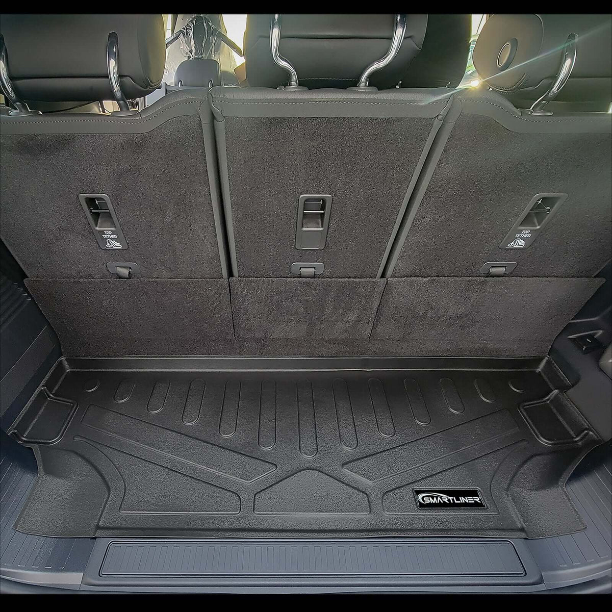2023-2026 Land Rover Defender 130 Cargo Liner | SMARTLINER