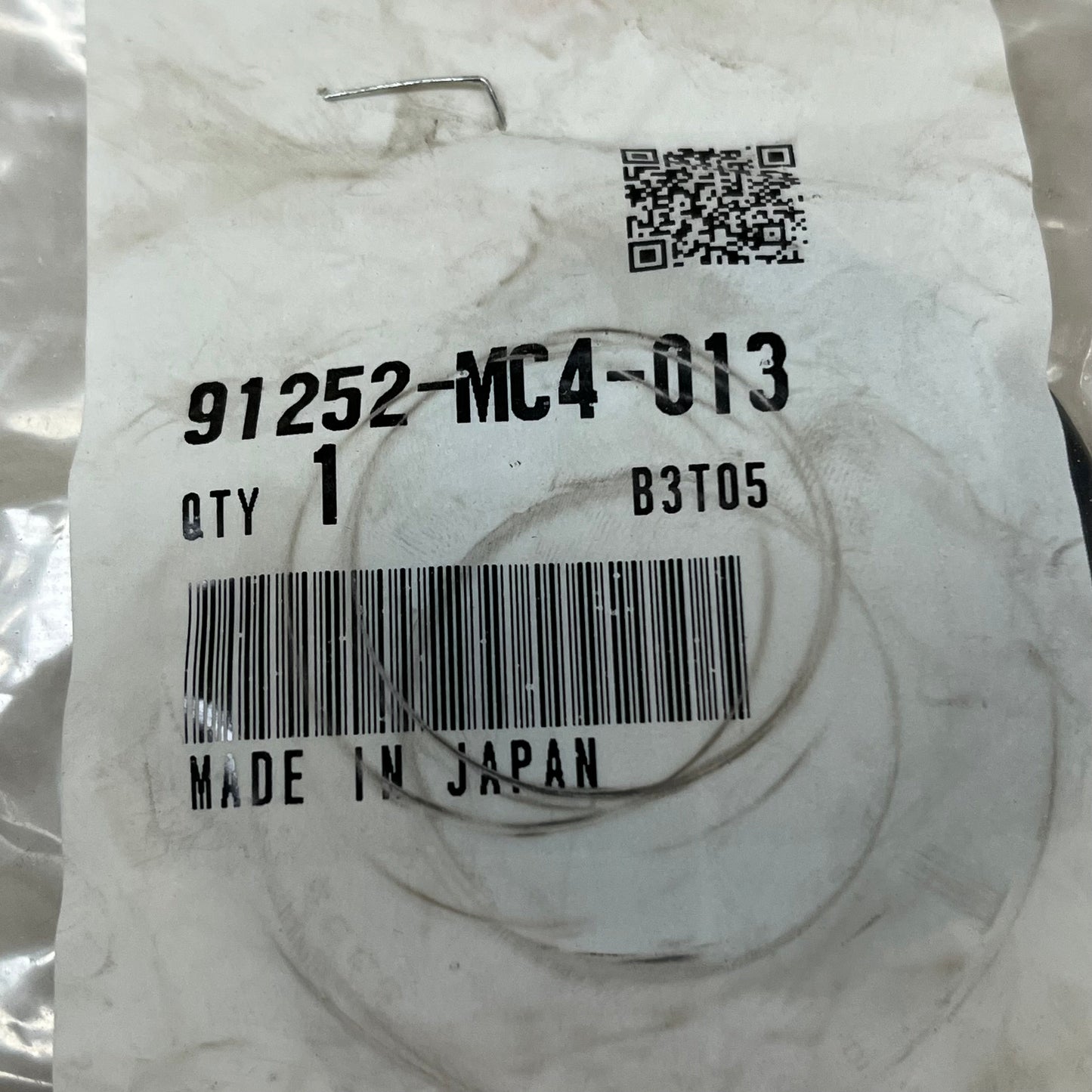 HONDA (2 PACK) Oil Seal for Large Variety of Motorcycle OEM 91252-MC4-013