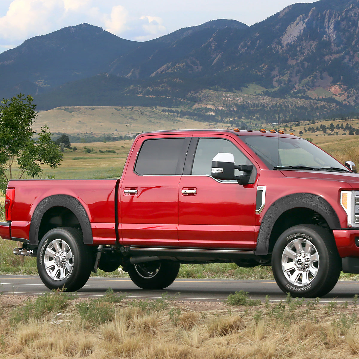 2017-2020 Ford F-250/F-350 SuperDuty Textured Rivet Style Fender Flares
