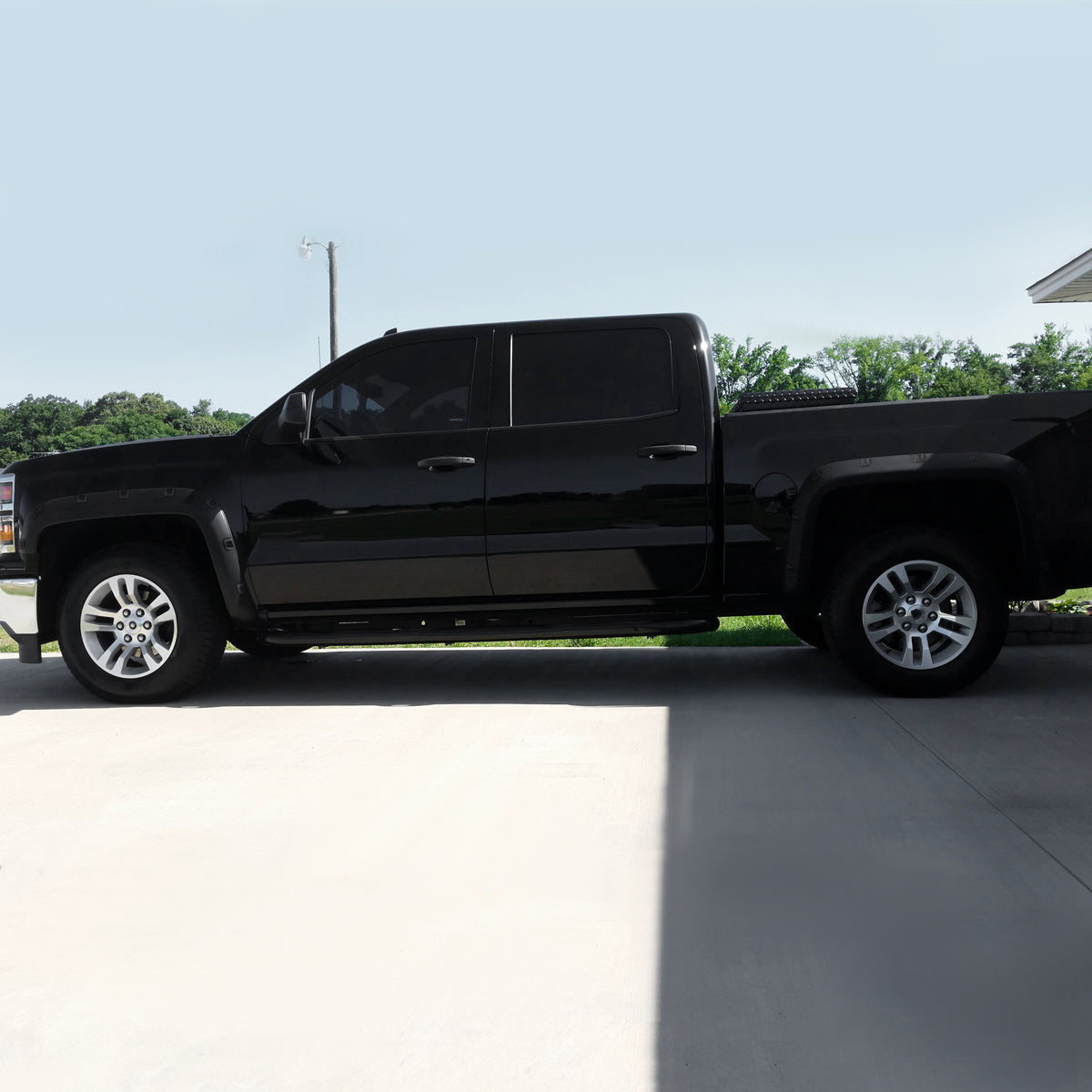 2014-2018 Chevrolet Silverado 2500HD 3500HD Fleetside Rivet Style Fender Flares