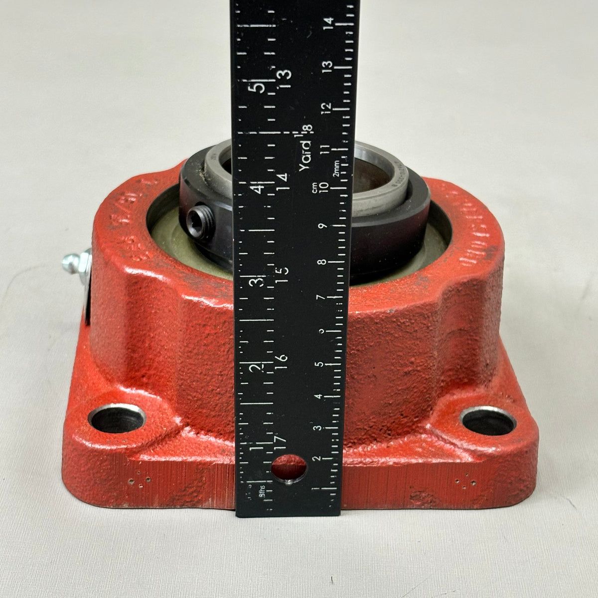 ROYERSFORD R2000 Spherical Bearing 2 Square Flange Expansion Red 40-05-E200
