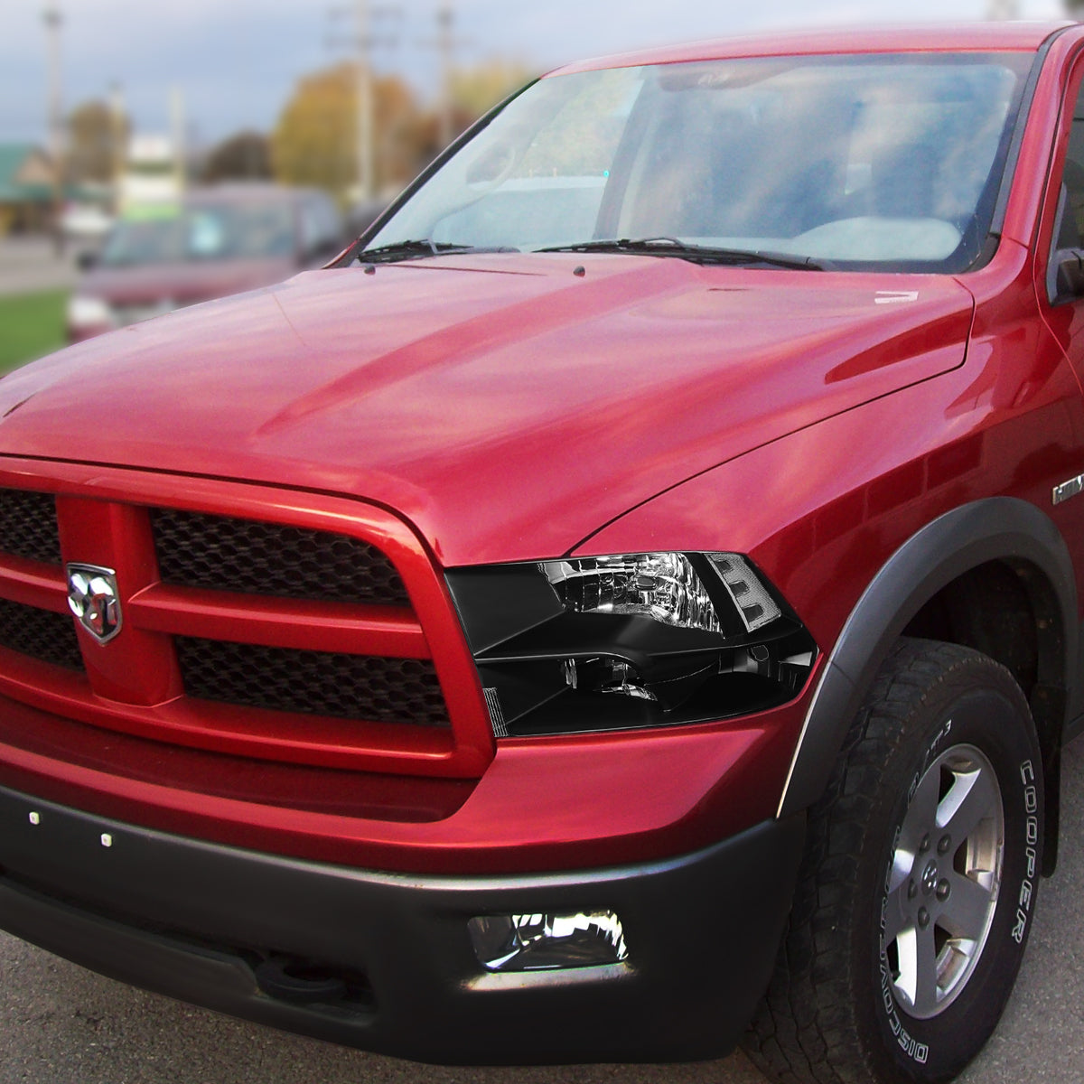 09-18 RAM BLACK HOUSING HEADLIGHTS