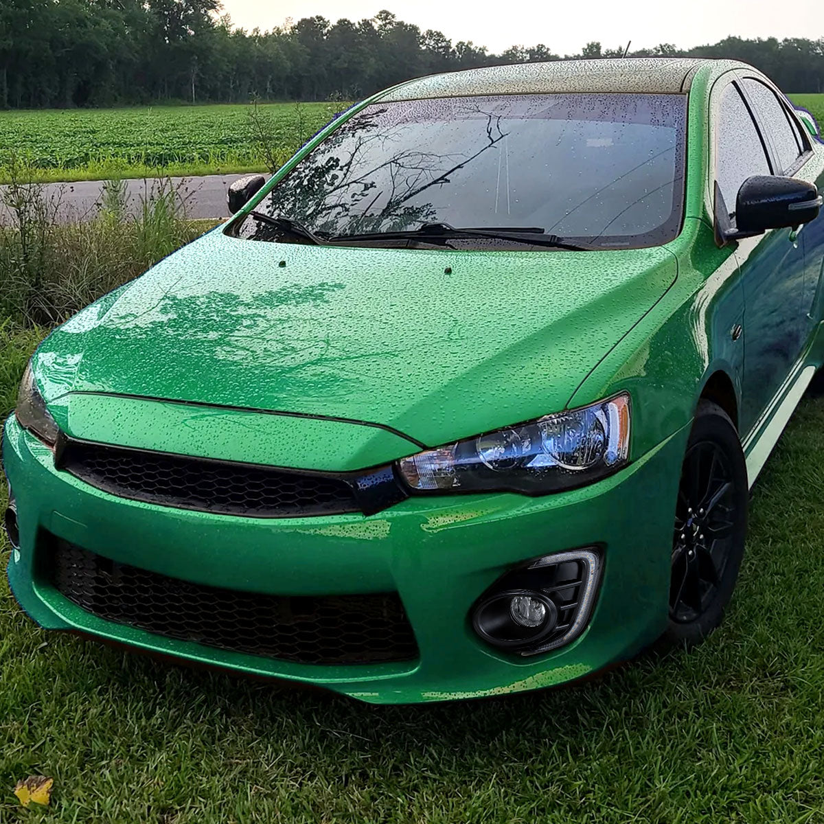 2016-2017 Mitsubishi Lancer H16 Fog Lights Kit w/ Integrated LED Light Strip & Turn Signal Lights (Chrome Housing/Clear Lens)