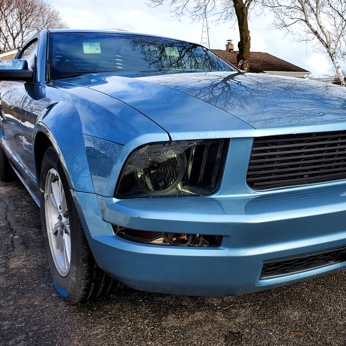 2005-2009 Ford Mustang Factory Style Headlights (Chrome Housing/Smoked Lens)