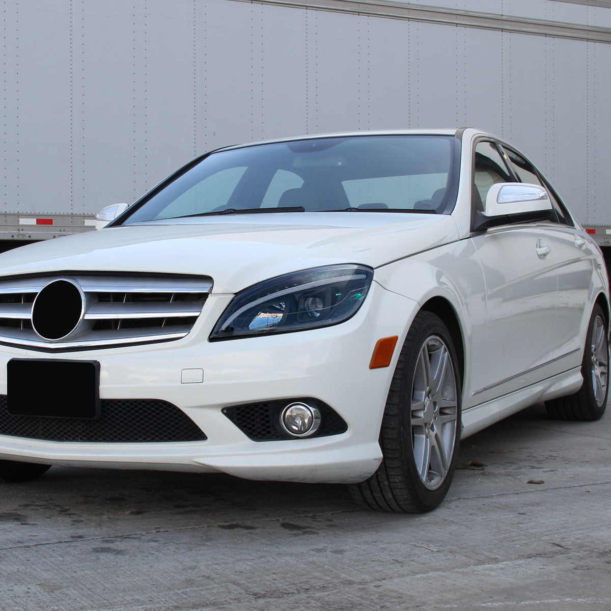 2008-2011 Mercedes Benz W204 C Class Projector Headlights w/ LED Light Bar & LED Turn Signal Lights (Matte Black Housing/Clear Lens)