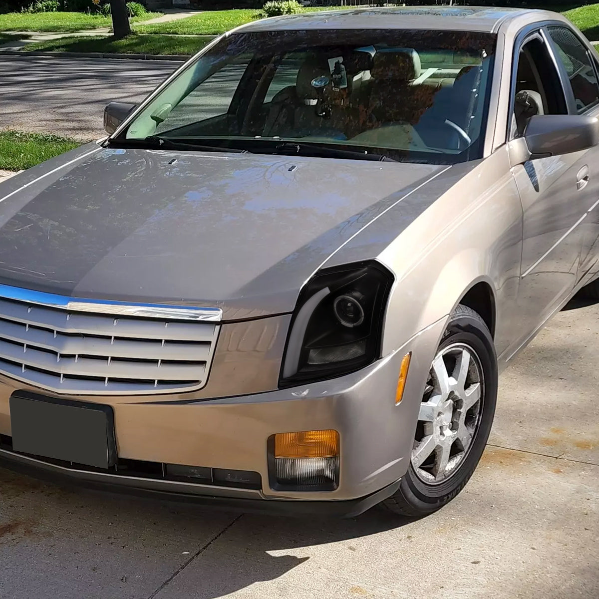 2003-2007 Cadillac CTS Halo Switchback Sequential LED Turn Signal Projector Headlights (Matte Black Housing/Smoked Lens)