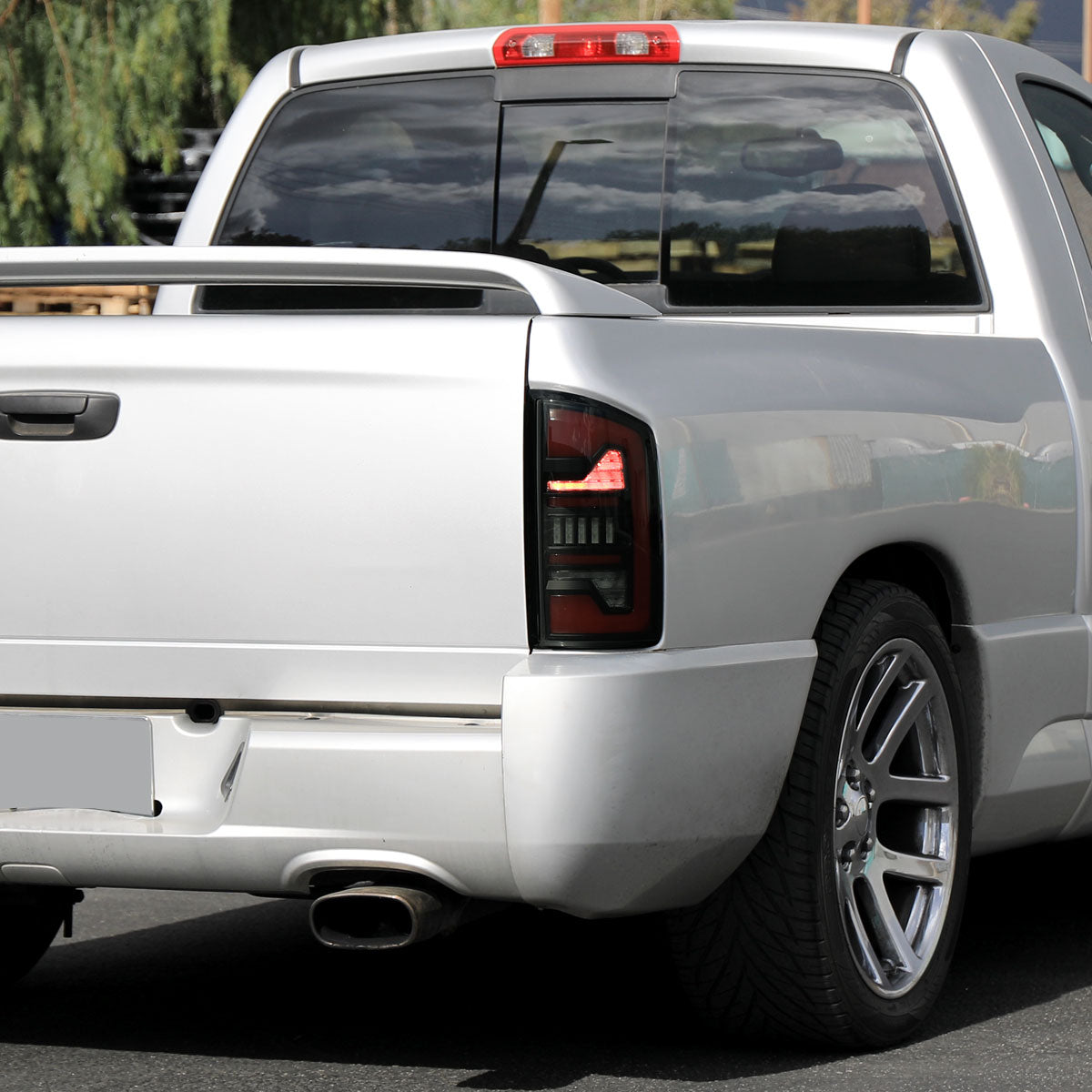 2002-2006 Dodge RAM 1500/2500/3500 Red LED Bar Tail Lights (Matte Black Housing/Smoked Lens)