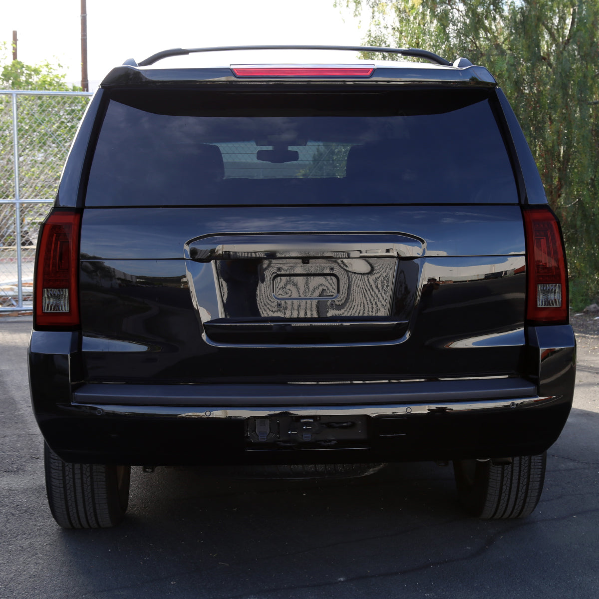 2015-2020 Chevrolet Tahoe/Suburban LS LT LTZ Premier LED Tail Lights (Chrome Housing/Red Smoked Lens)