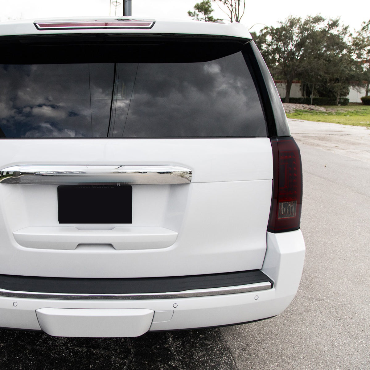2015-2020 GMC Yukon/Yukon XL Denali SLE/SLT LED Tail Lights (Chrome Housing/Red Smoked Lens)