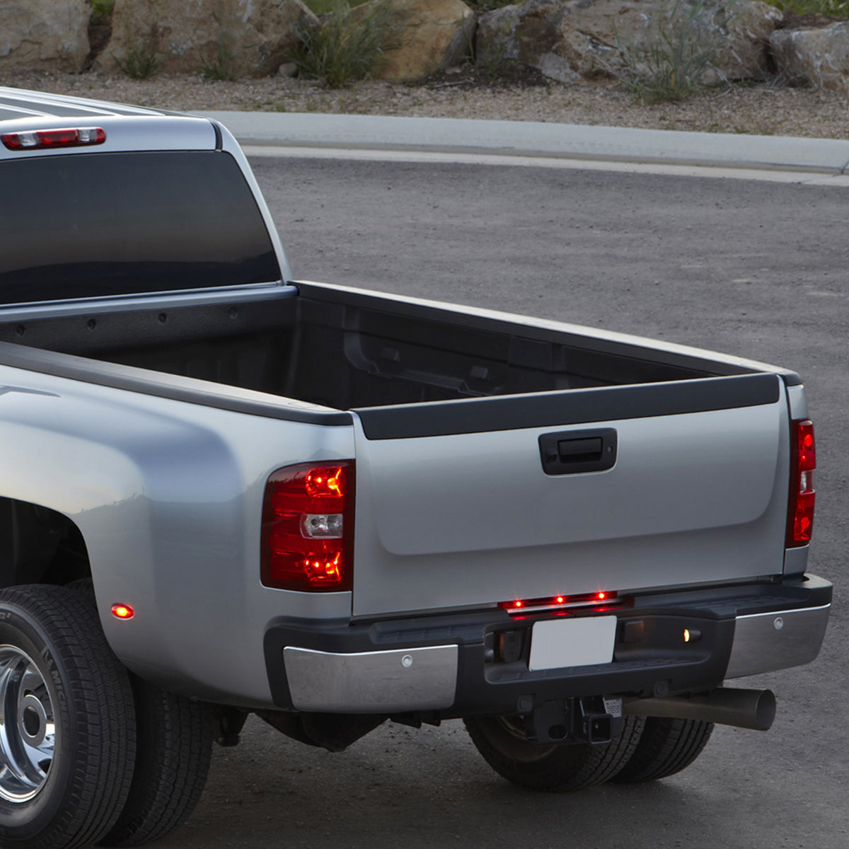 2007-2014 Chevrolet Silverado/GMC Sierra 2500/3500 Black Textured ABS OE Style Tailgate Cap Cover