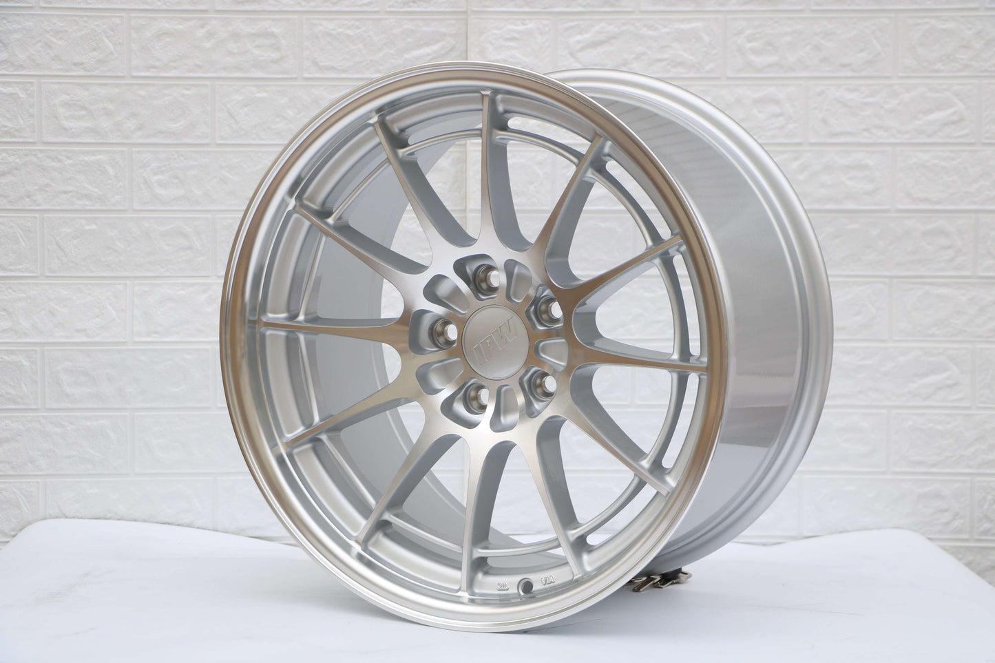 19" NT03 Style Wheels