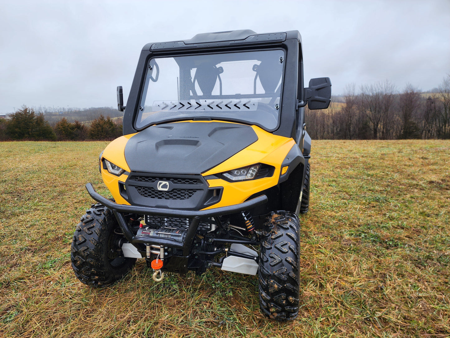 Cub Cadet Challenger MX550/750 - 1 Pc Windshield (ONLY FITS MX MODELS WITH MOLDED PLASTIC FRAME)