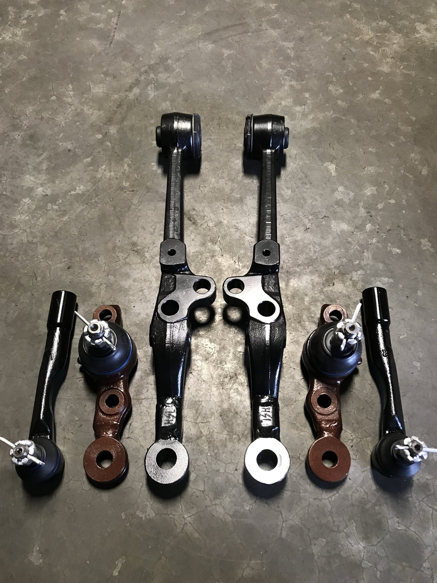95-00 LS / 94-00 Celsior Extended Outer Tie Rods