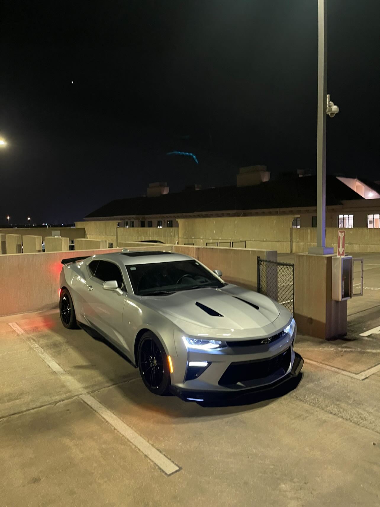 CAMARO 16-23 ZL1 SPOILER FOR SS