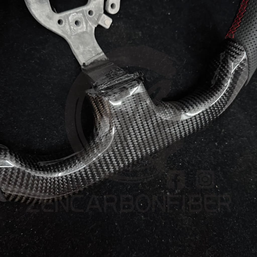 IN STOCK - Honda S2000/Acura RSX Carbon Fiber Steering Wheel
