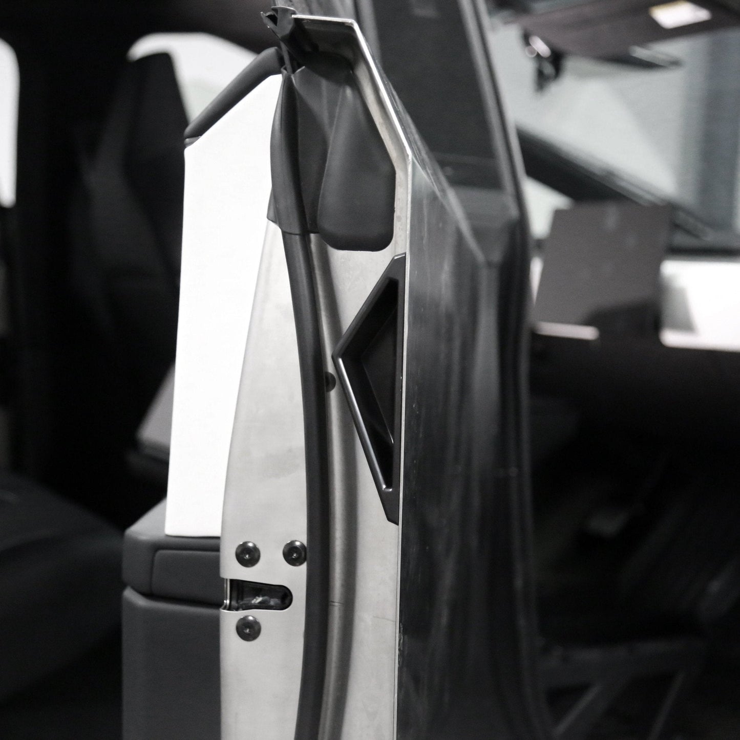 Tesla Cybertruck Injection Molding Door Handle