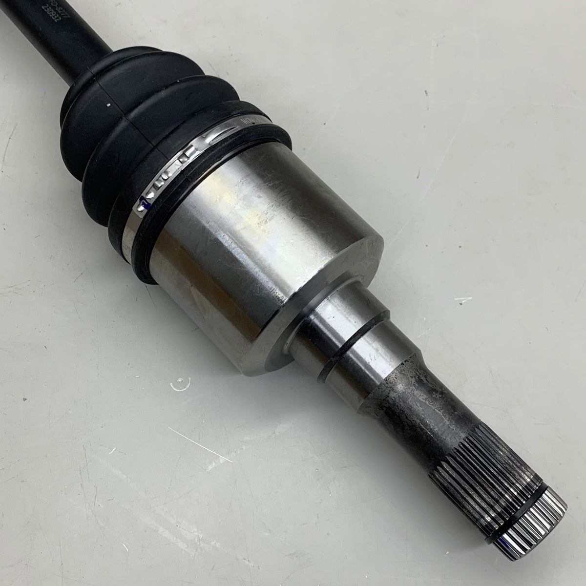 NAPA Premium CV Drive Axle Grooved 31 Spline 25.31" for Ford & Lincoln 94-0356