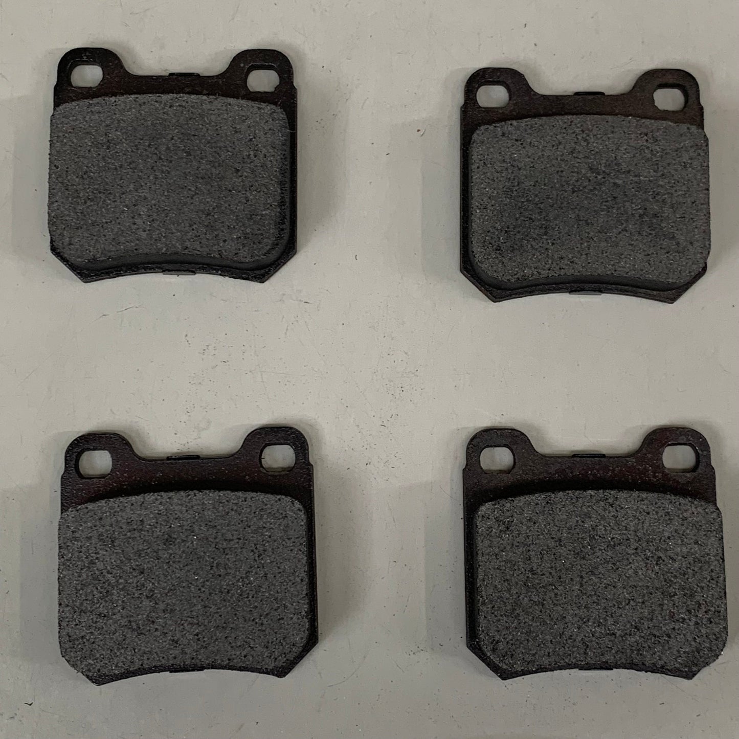 WEAREVER Semi-Metallic Disc Brake Pad Set for Cadillac, Saab & Saturn MKD709A