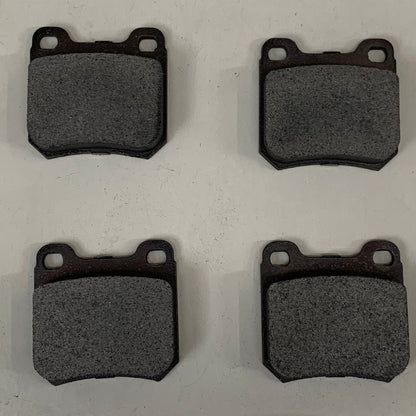 WEAREVER Semi-Metallic Disc Brake Pad Set for Cadillac, Saab & Saturn MKD709A