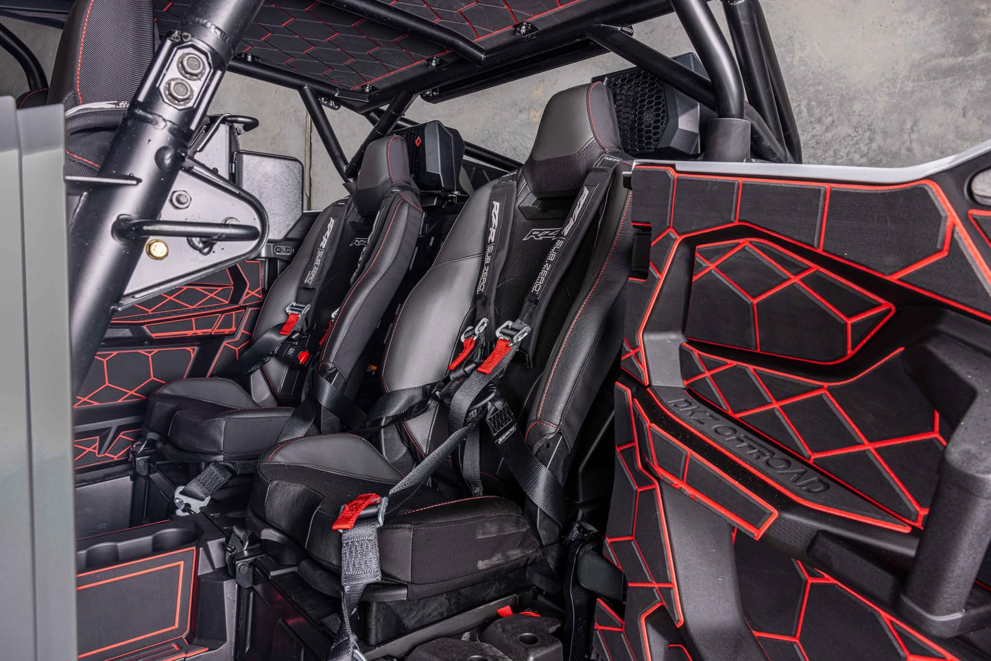 RZR Pro R - Elite Kit (with floormats)