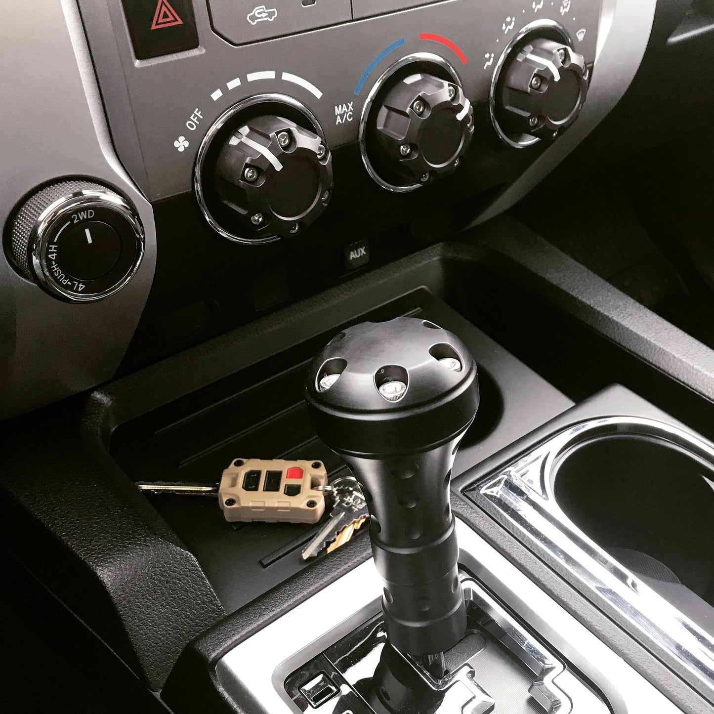 Climate Knobs (2014-2021 Tundra) - 3 PACK - BLACK