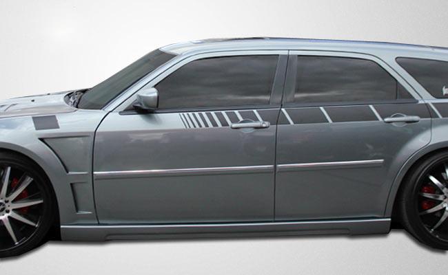 2005-2010 Dodge Magnum Couture Luxe Side Skirts