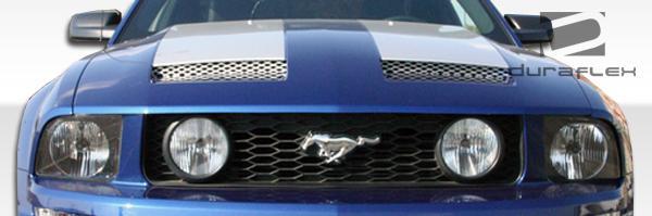 2005-2009 Ford Mustang Duraflex Dreamer Hood