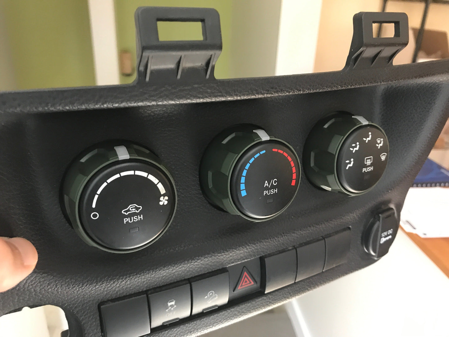 Climate Knobs (2011-2018 Wrangler JK) - ARMY GREEN