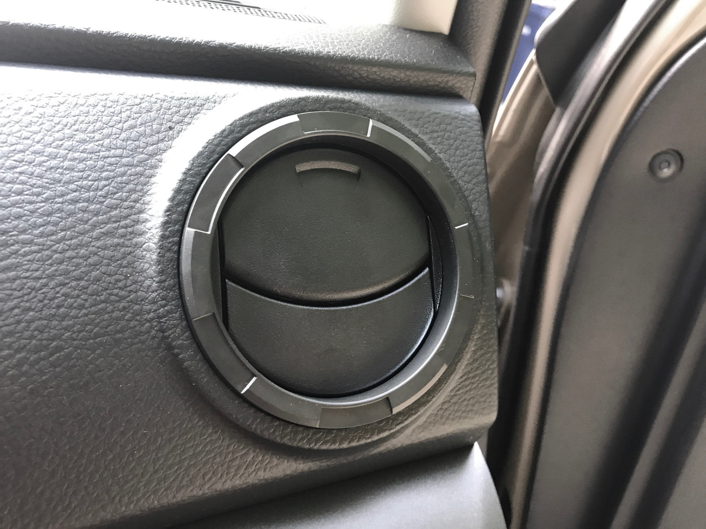 Vent Rings (2014-2021 Tundra) - VOODOO BLUE