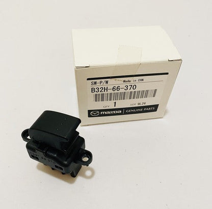 New Genuine 04-09 Mazda 3 Front Passenger  Power Window Switch B32H-66-370