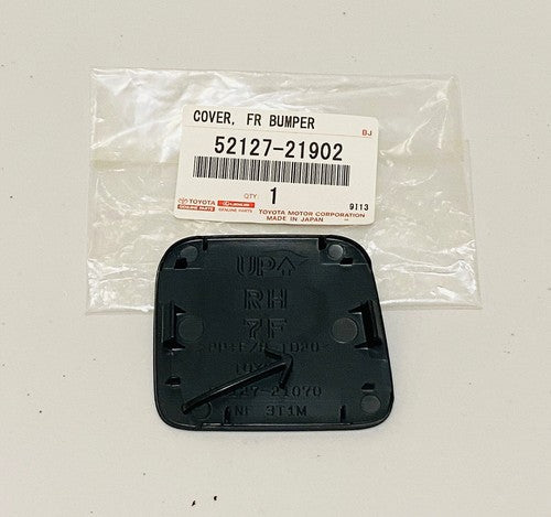 NEW GENUINE TOYOTA FOR SCION tC 2011-2013  RH & LH FRONT BUMPER HOLE COVER SET